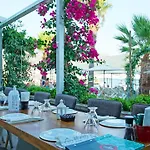 Yeshill Boutique Hotel 3*